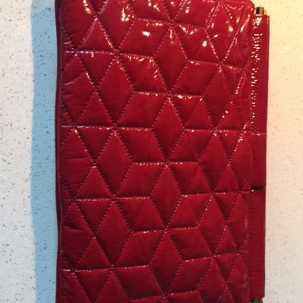 NEW Never Used MiuMiu Red Clutch bag. Matelassé leather clutch bag - Picture 11 of 15